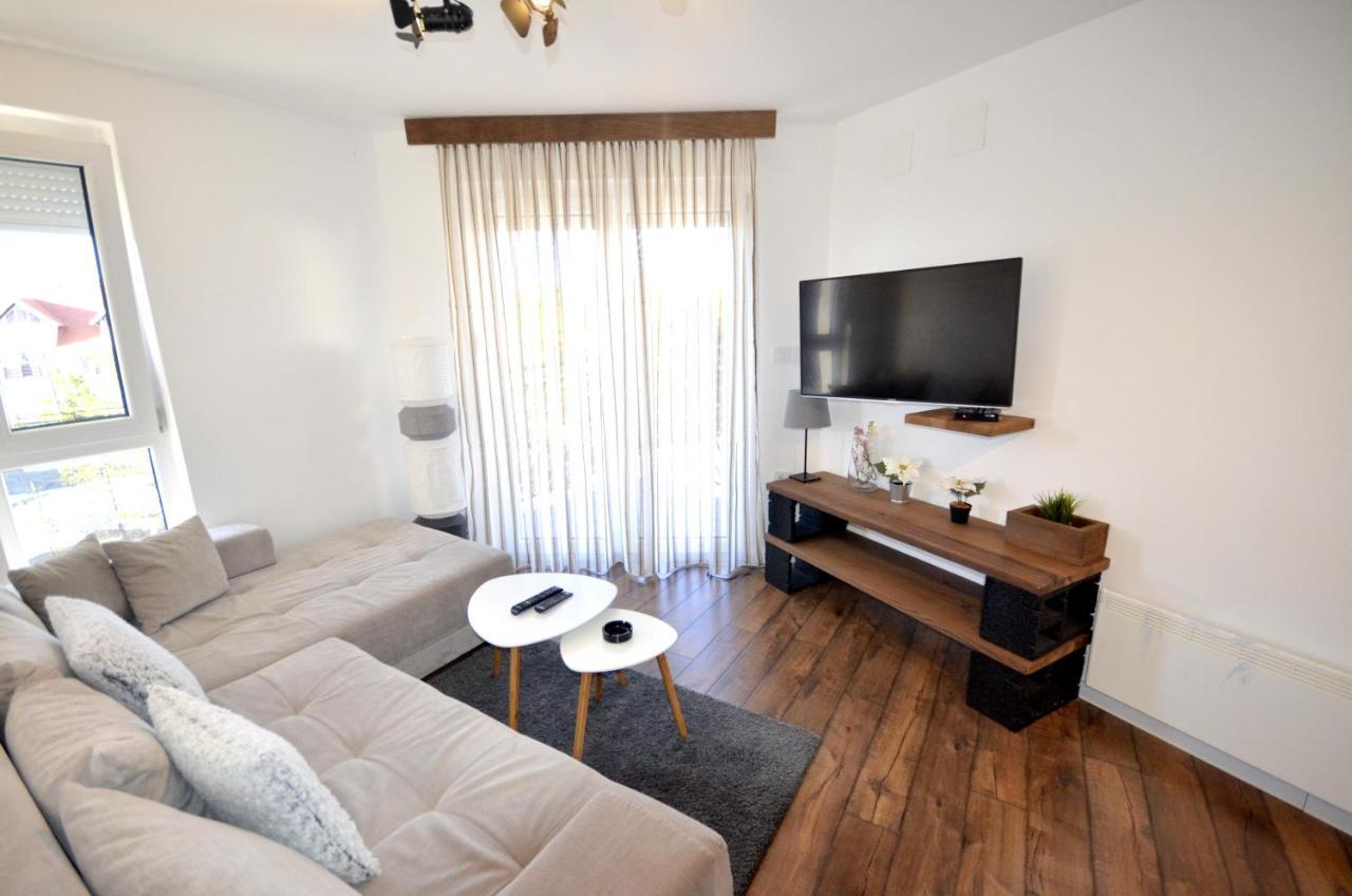 C L E A N&C O Z Y Apartmani Divčibare 外观 照片