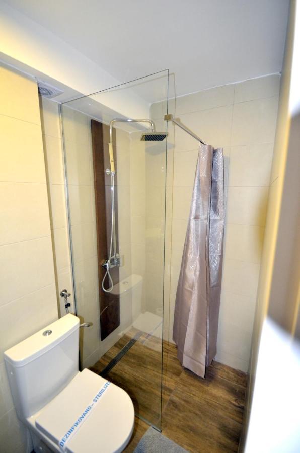 C L E A N&C O Z Y Apartmani Divčibare 外观 照片