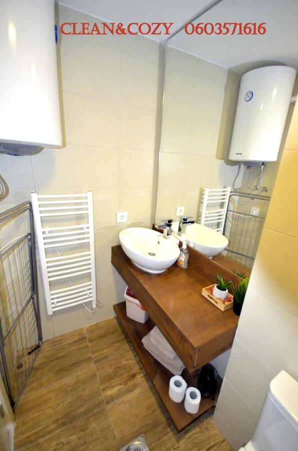 C L E A N&C O Z Y Apartmani Divčibare 外观 照片